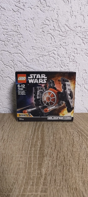 LEGO Star Wars 75194 First Order TIE Fighter Microfighter