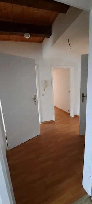 3 Raum Wohnung im Dachgeschoß