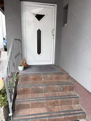 2 Familienhaus in zentraler Lage in 76773 Kuhardt, zu verkaufen