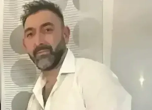Er sucht sie Frauen.  tel sex 