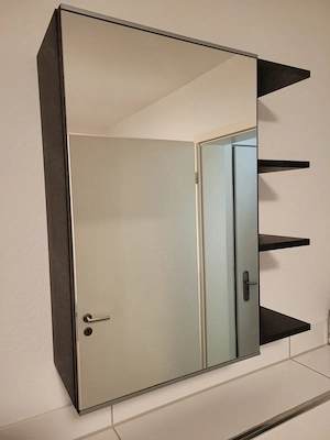 Spiegelschrank (Maße siehe Anzeigentext)