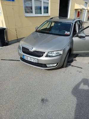 Skoda Oktavia 2.0 TDI 150 PS AHK TÜV 01.27 technisch Top !