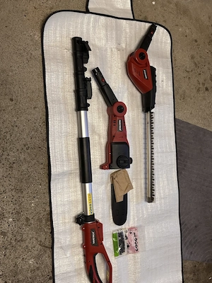 Heckenschere mit Ast Säge  Akku und Ldagerät
