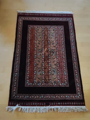Seidenteppich handgeknüpft von der Galerie - Denizli Hali Galerisi, 81cm x 117cm