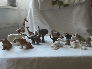 Schleichtiere, Bauernhof und wilde Tier