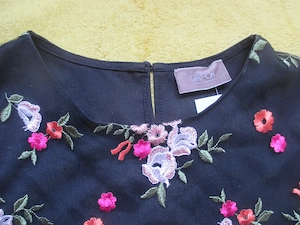NEU mit Etikett Blumen Blüten Flower Stickerei Mesch Tüll Kleid CARTOON 36  S schwarz bunt