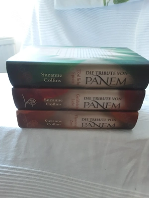 Die Tribune von Panem; Band 1 bis 3, gebunden