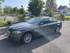 BMW 550 IX Drive, V8, 408 PS