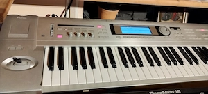 Korg Triton le  Bild 2