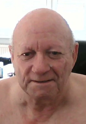 Er 68 sucht strenge Erziehung von Paar 70+
