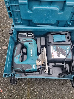  Makita Stichsäge DJV180Z