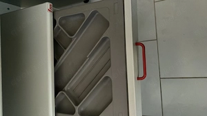 gut erhaltene Büromöbel an Selbstabholer  Bild 8
