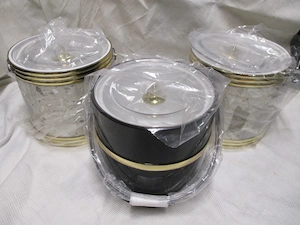 3 Neue Eiswürfelbehälter 2.8L mit Zange