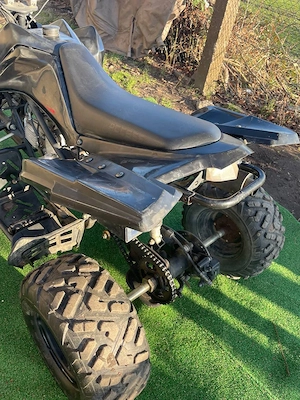 Benzin Quad  Bild 5