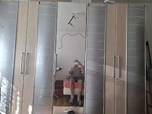 Kkeiderschrank
