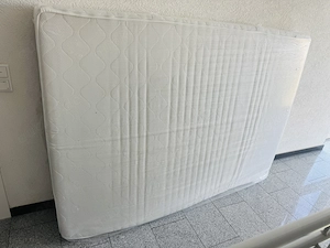 Livarno Matratze 140   200 cm, H3   sehr guter Zustand. Abholung in FFM
