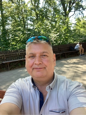 Hallo! Bin im Herzen jung geblieben..