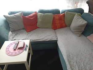 Schlaf sofa  Farbe Türkis 