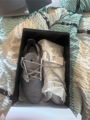 Ultraboost 20 James BOND