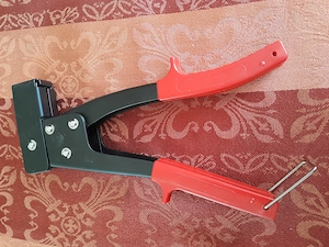 fischer Montagezange HM Z3, Spezialwerkzeug für den Innenausbau und Trockenbau, neu, ohne OVP