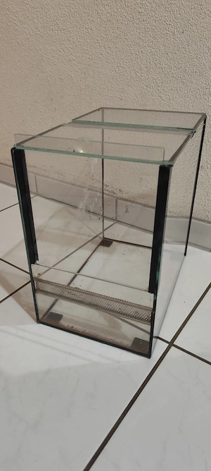 Terrarium B20xT30xH30 (Tausch möglich!)
