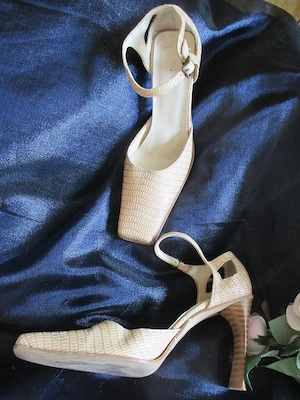 90er VINTAGE Salsa Style Kroko Leder Optik Riemchen High Heels Pumps Schuhe Made in Italy 37 4 nude