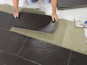 Ich suche Handwerker für Fliesenarbeit & laminat
