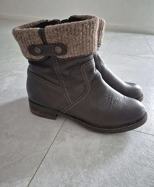 Stiefel Mustang 
