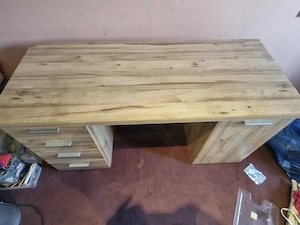 Schreibtisch holzfarben