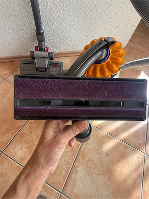 Dyson DC33c Staubsauger Bild 4
