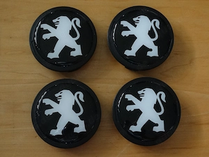  4x Peugeot Nabendeckel 74mm Unbenutzt Nabenkappe 