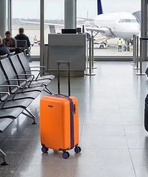 Neuer Reisekoffer Handgepäck   NEU   360  Rollen & TSA   Koffer