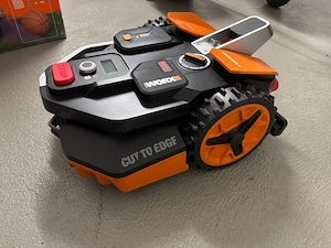 Worx Landroid Vision WR206E M600 Mähroboter