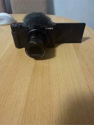 Sony ZV-1 Vlog Kamera | 4K | Zeiss Objektiv | Mit Windschutz