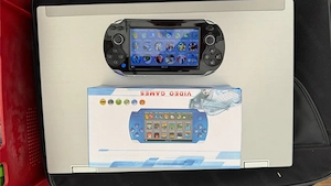 Handheld Retrogaming Konsole