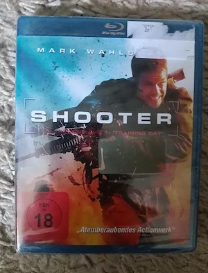 Shooter Blu ray disk