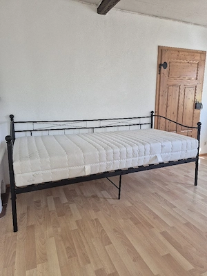Metallbett