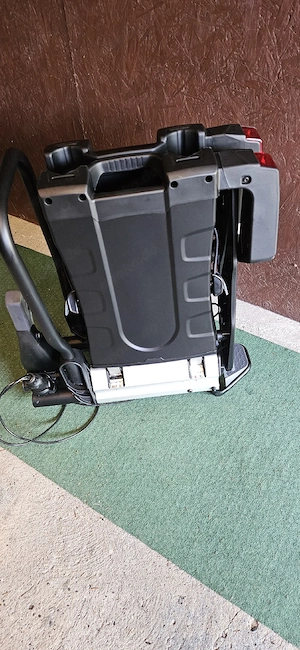 Thule Black Edition Fahrradträger XT2 933 mit Tasche