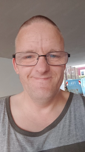 Suche eine Frau für Massage in Zwickau
