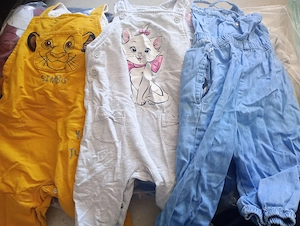 Mädchen Kleidung zu verkaufen 2