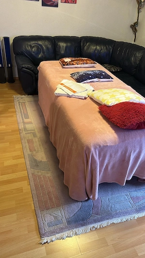 Besuchbarer reifer Mann vergibt leidenschaftliche Erotikmassage ( Nur Frauen) 