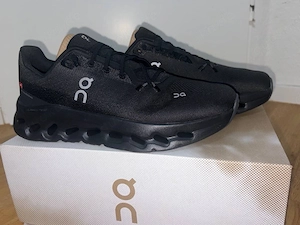 On Cloudtilt Sneaker, schwarz