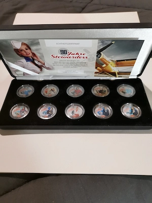 Cook Island 10 x 5 Cent "90 Jahre Stewardess", Farbmünzen in edler Box mit Zertifikat