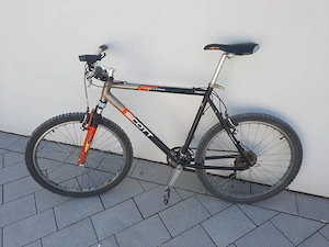 SCOTT Yecora Mountainbike, Shimano-Ausstattung, RH 47 cm