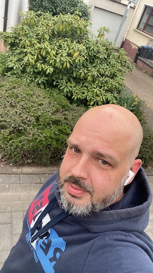 Suche sie, die auch gerne Konsole oder Pc Zockt.