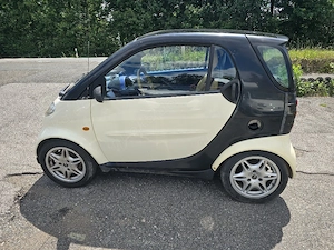 Smart for two Bastlerfahrzeug Schlachtfest Automatik Bild 6