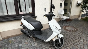 Peugeot Kisbee 2-Taktroller 50 und 25Kmh Papiere 550   VB