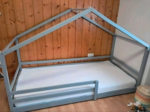 Bodenbett  Hausbett 90x200m ohne Matratze