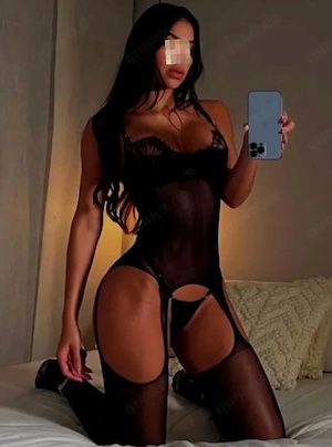 Louisa- eine junge hübsche sexhungrige      