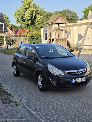 Opel Corsa D 1.2 - Baujahr 2012 Bild 3